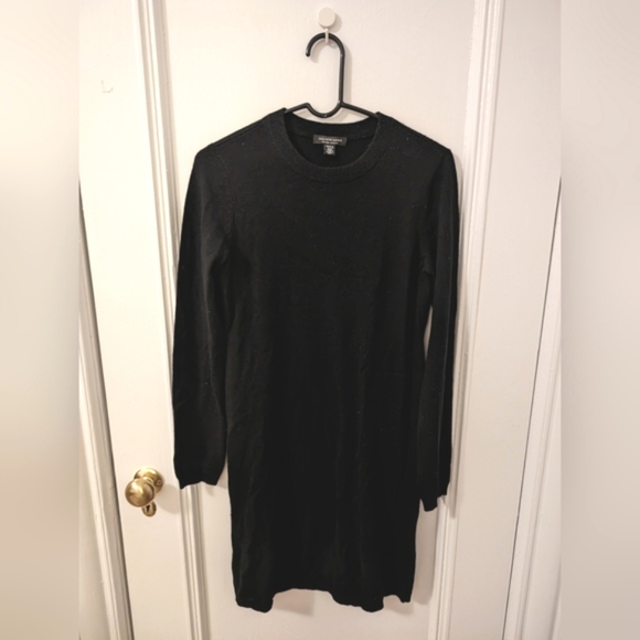 NWOT Saks Fifth Avenue 100% Cashmere Black Dress S - Picture 1 of 4